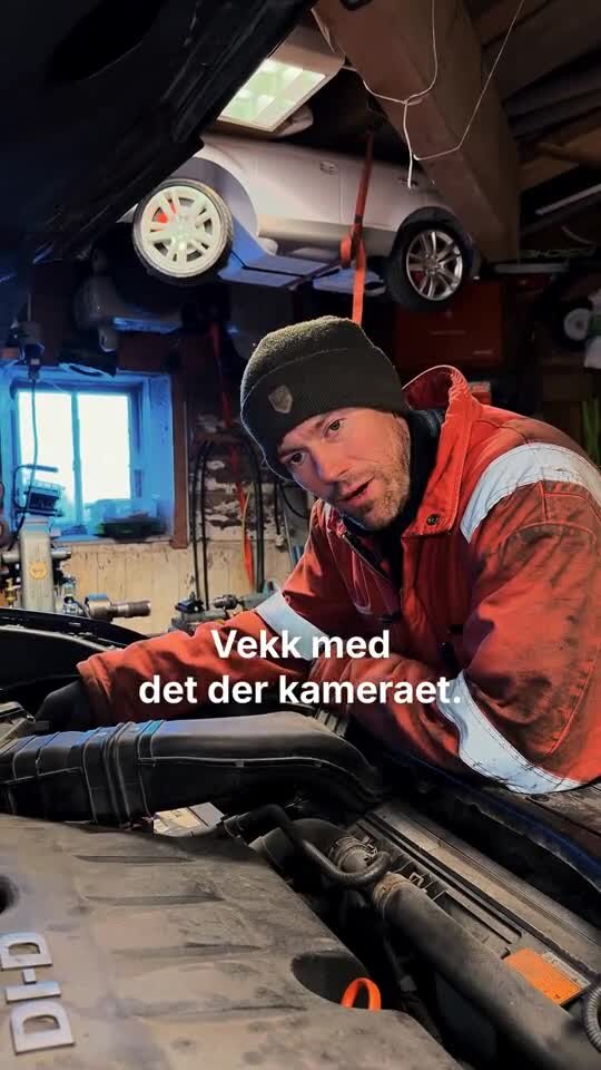 Mekaniker Rune fra bilverksted - klikk for å se video
